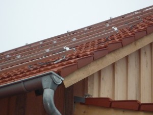 GY house co 2 Outbuilding with frame for the solar PV in place